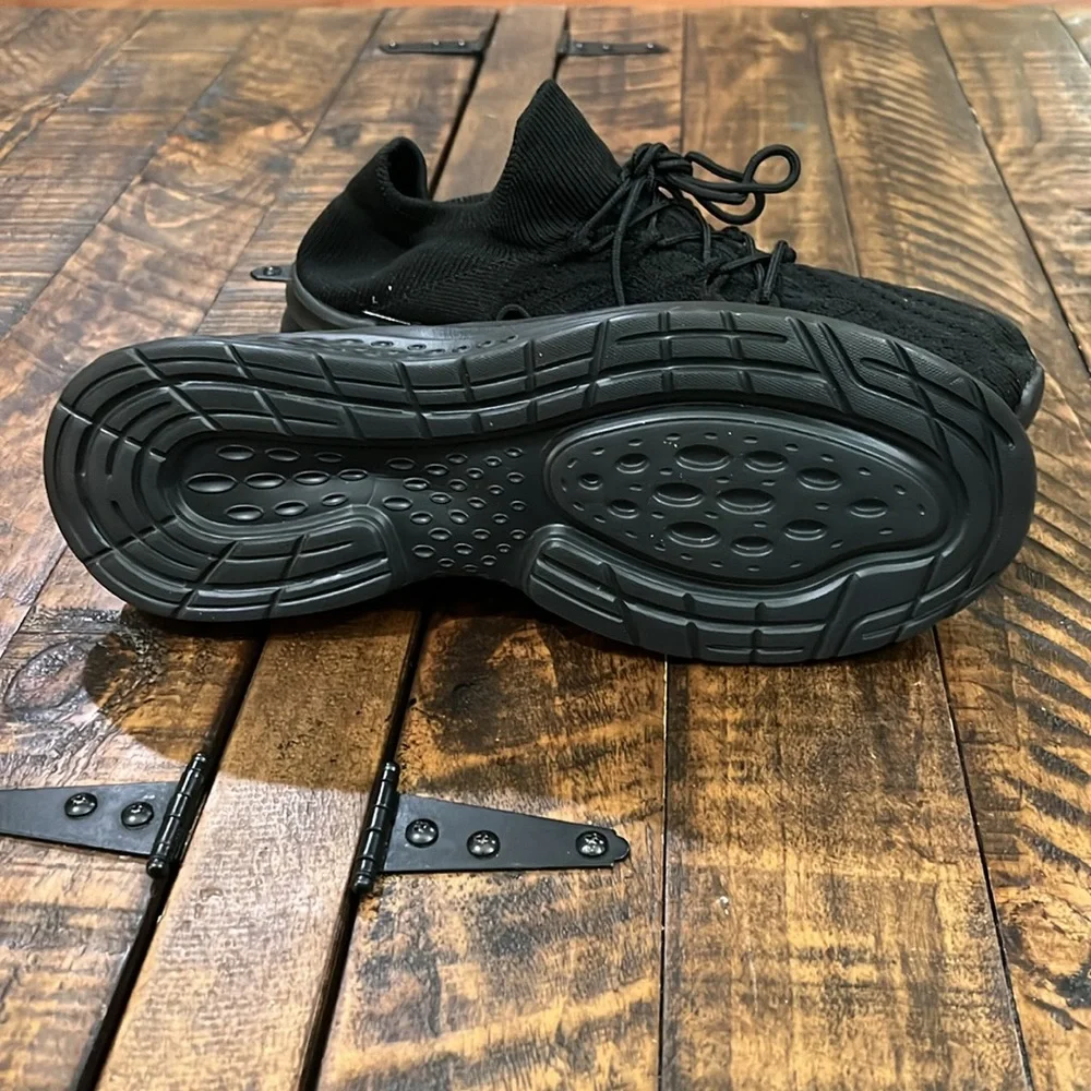 Black Men's Sneakers